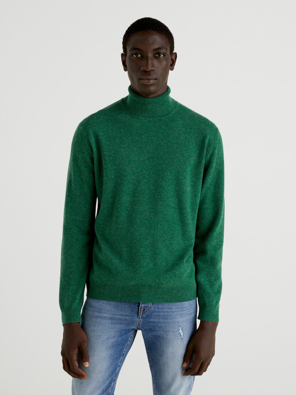 Green turtle cheap neck jumper