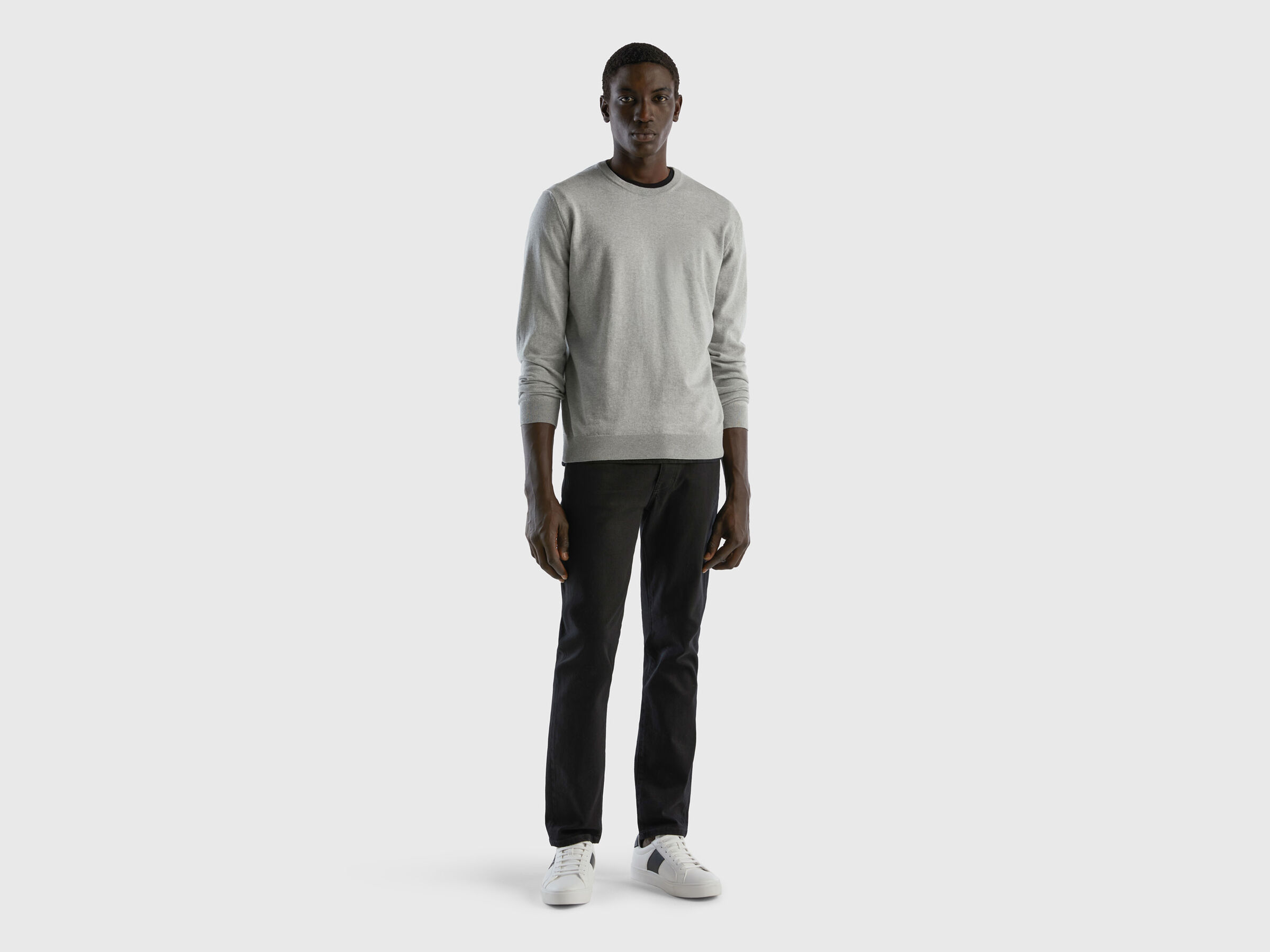 Crew neck sweater in 100% cotton image number 3