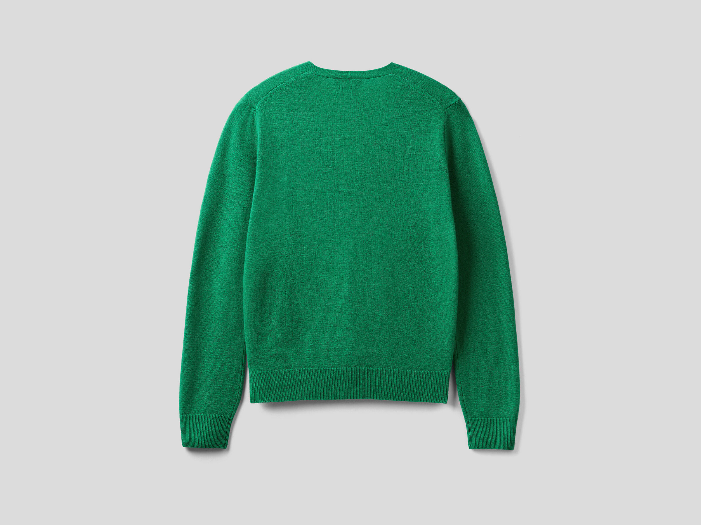 V-neck cardigan in pure virgin wool image number 5