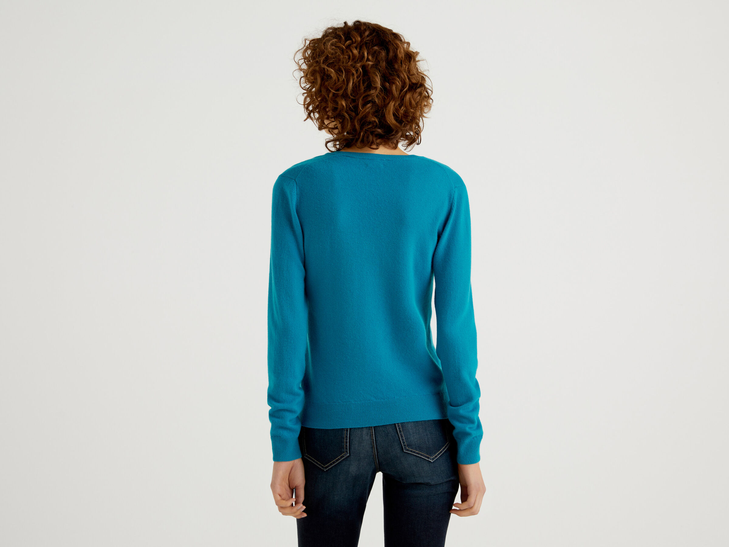 V-neck sweater in pure virgin wool image number 2