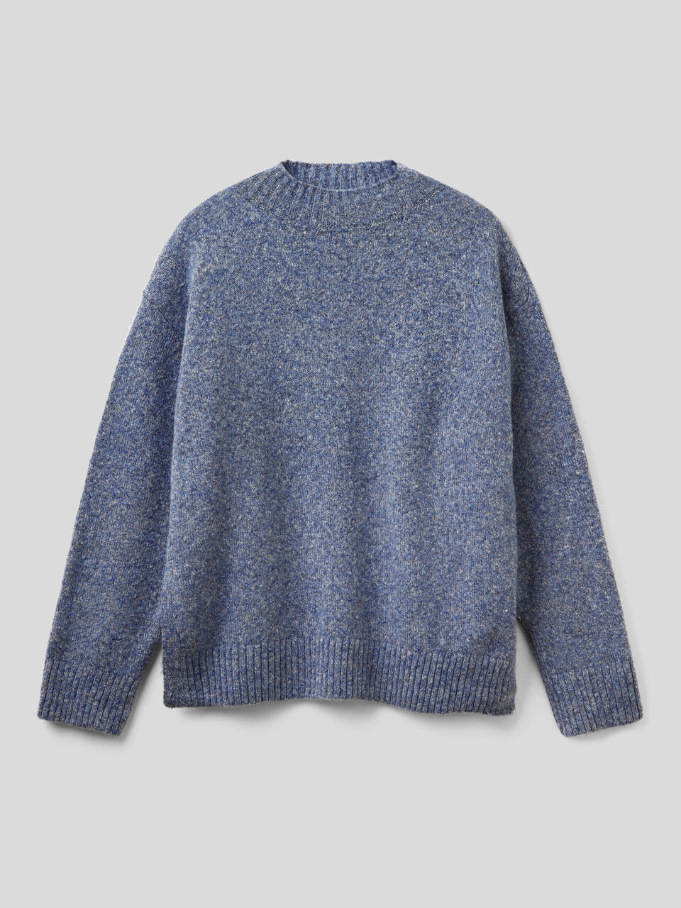 Boxy fit sweater in bouclé wool blend image number 1
