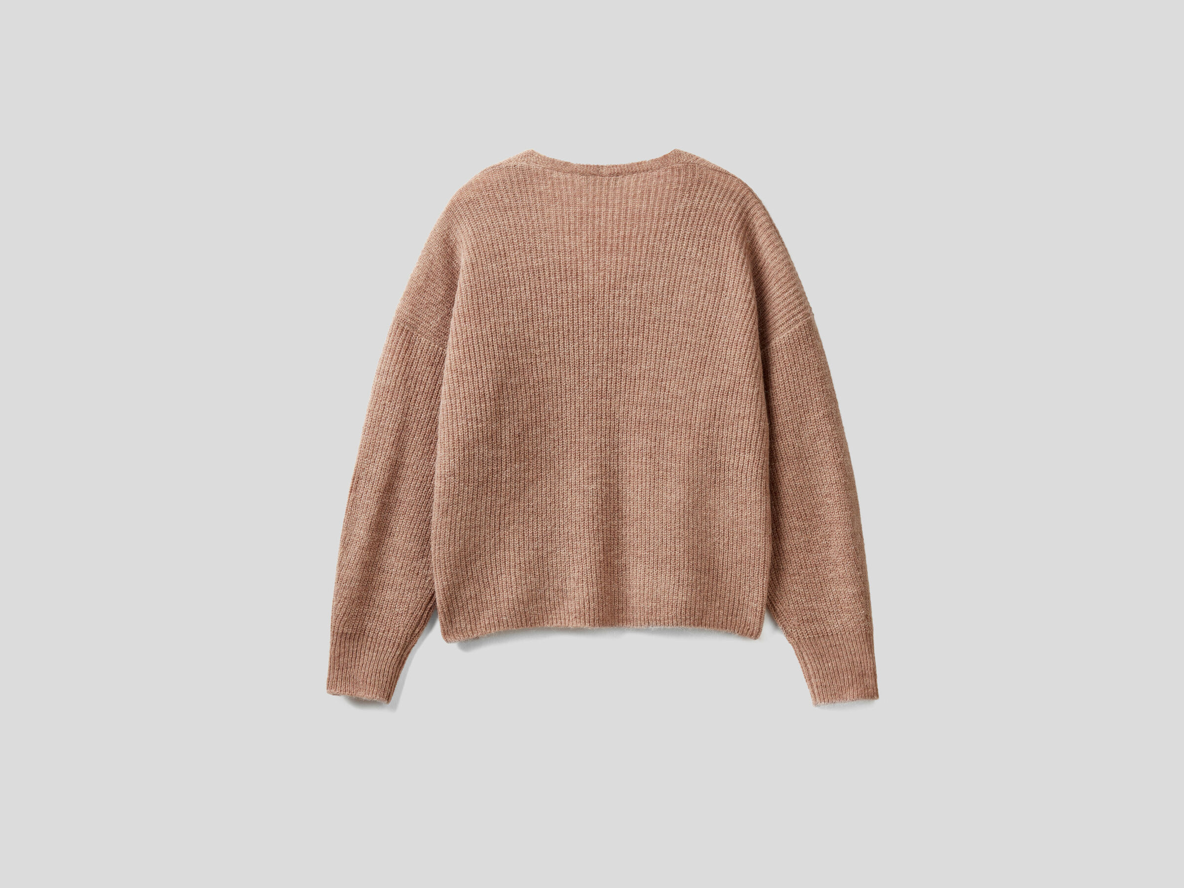 Boxy fit V-neck sweater image number 5