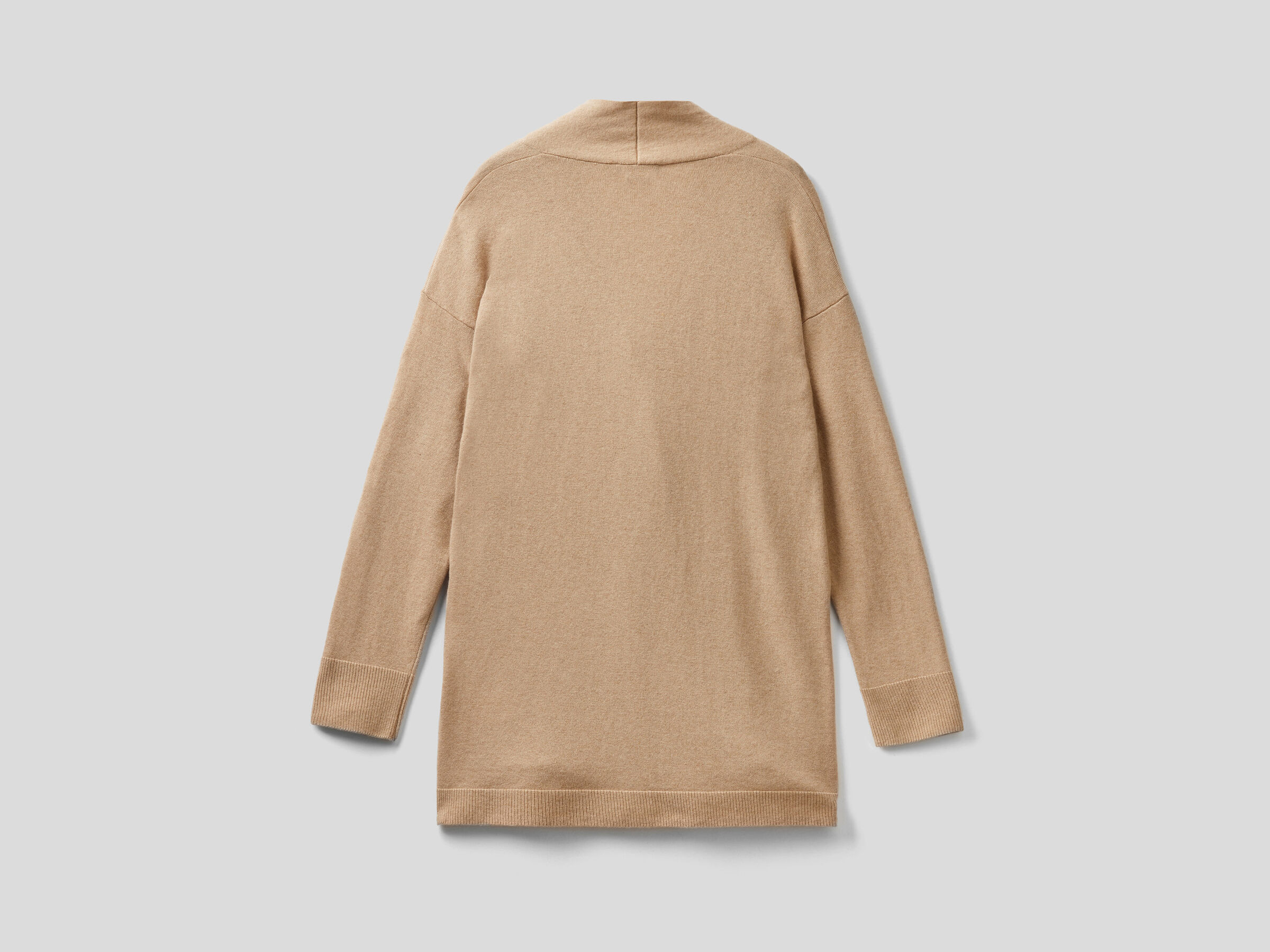 Cardigan in cashmere and wool blend image number 5