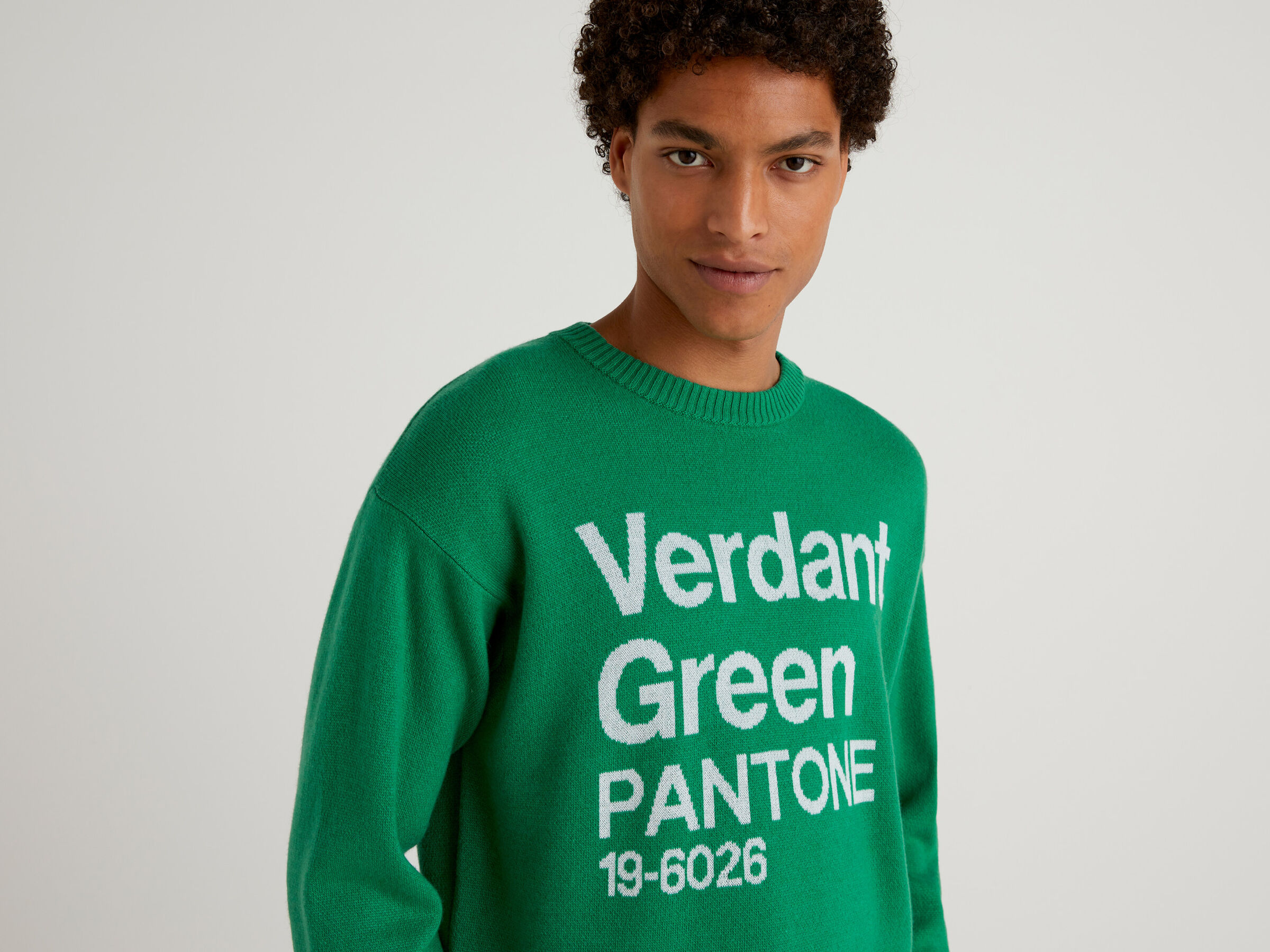 BenettonxPantone™ inlaid sweater image number 4