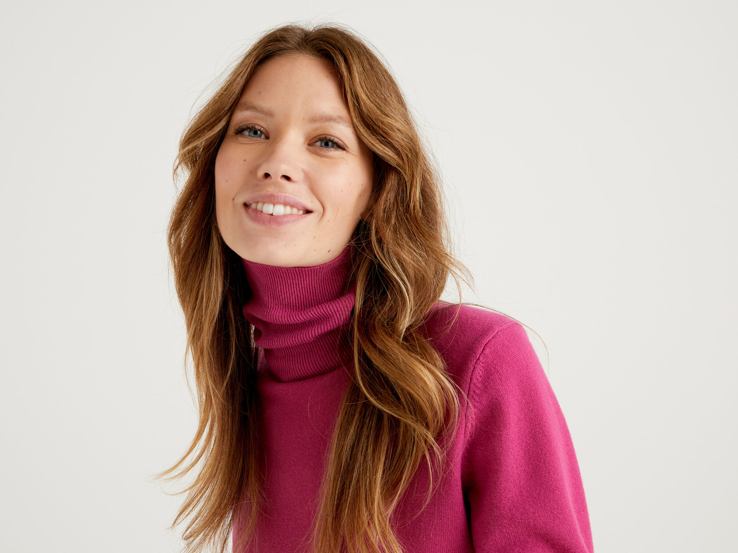 Turtleneck sweater in pure virgin wool image number 4