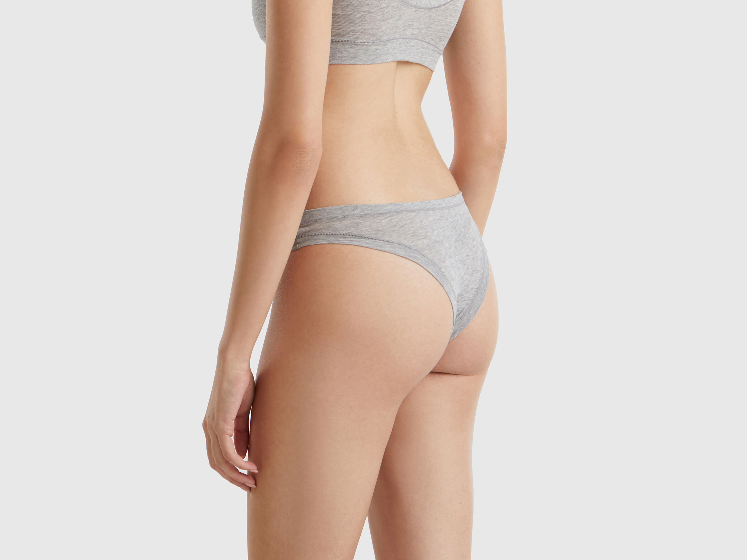 SLIP Women image number 1