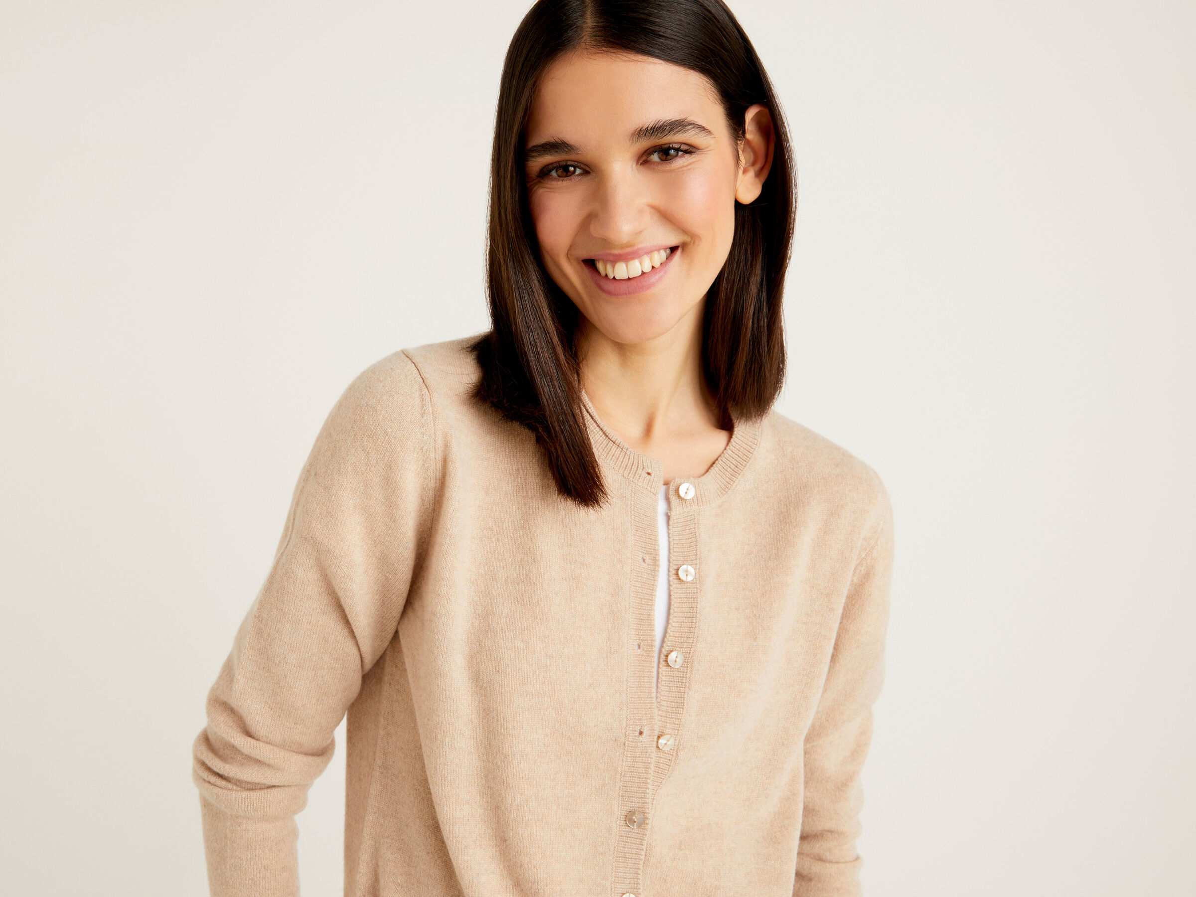 Pure cashmere cardigan image number 4