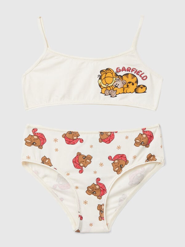 Garfield ©2024 by Paws, Inc. set Junior Girl