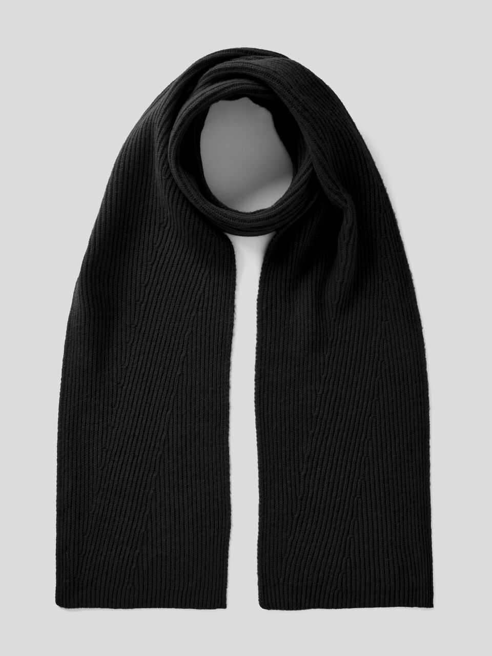 Pure virgin wool scarf image number 1