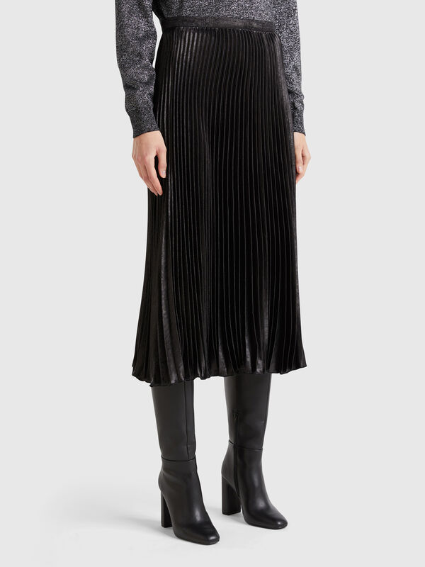 Pleated satin skirt Women