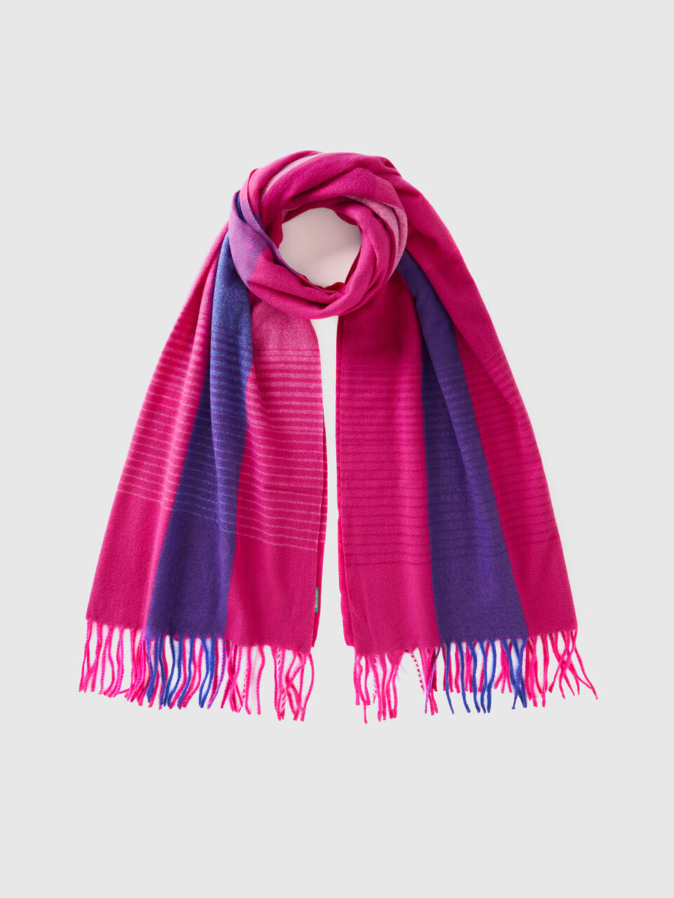SCARF Women image number 1