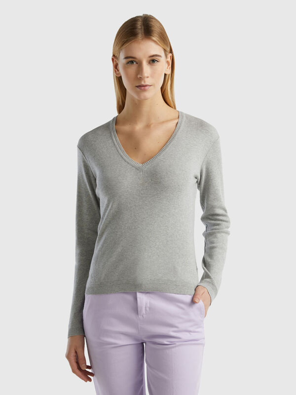 V-neck sweater in pure cotton Women