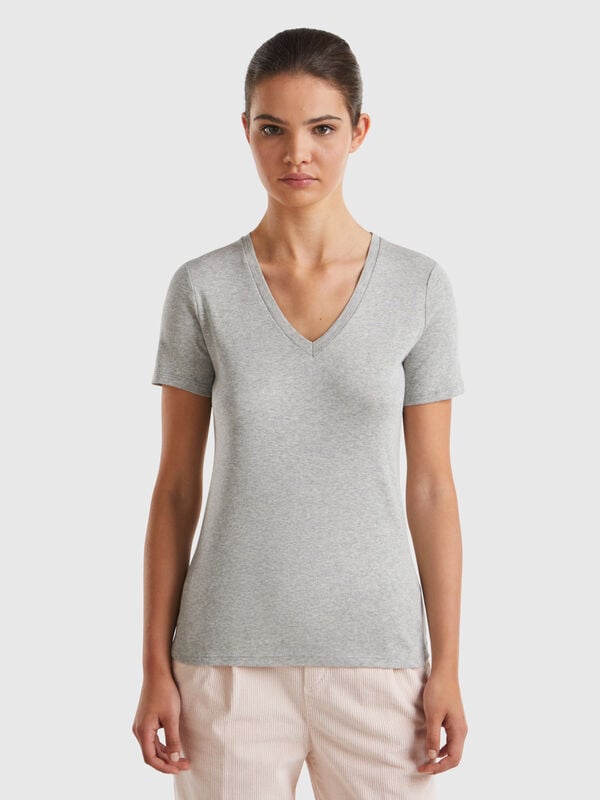 Pure cotton t-shirt with V-neck Women