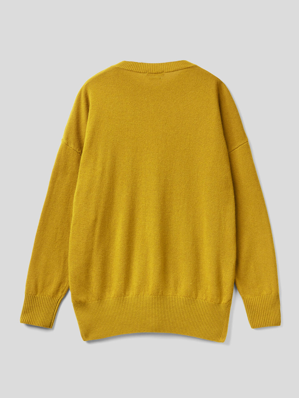 Oversized sweater with slits image number 2