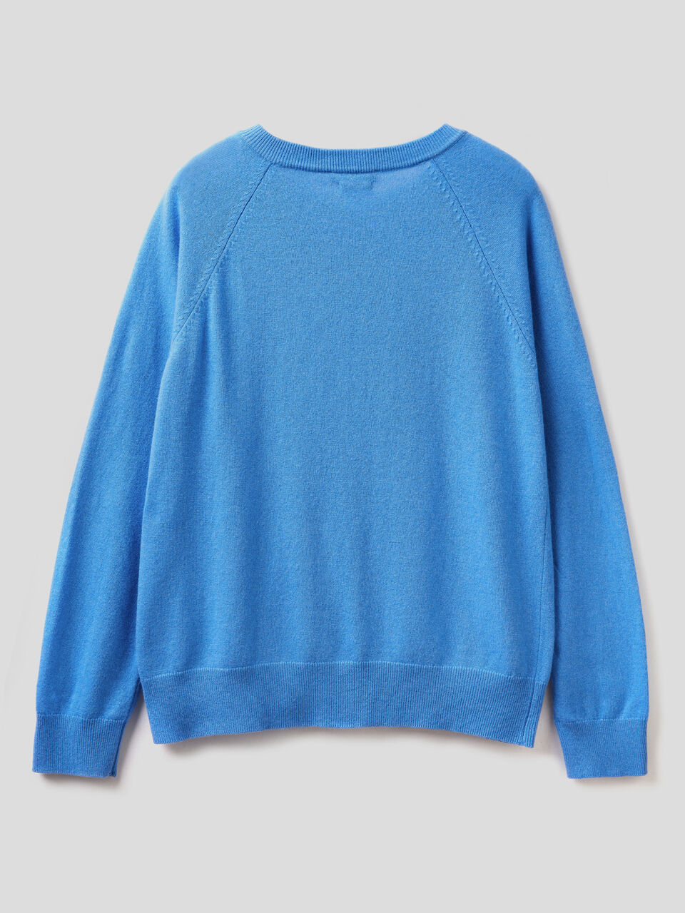 Crew neck cardigan image number 2