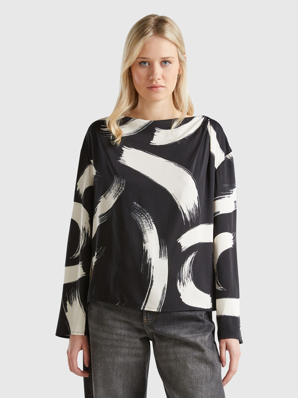 Patterned flowy blouse Women