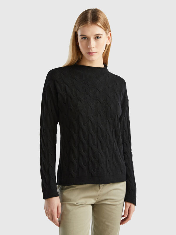 Cable knit sweater Women