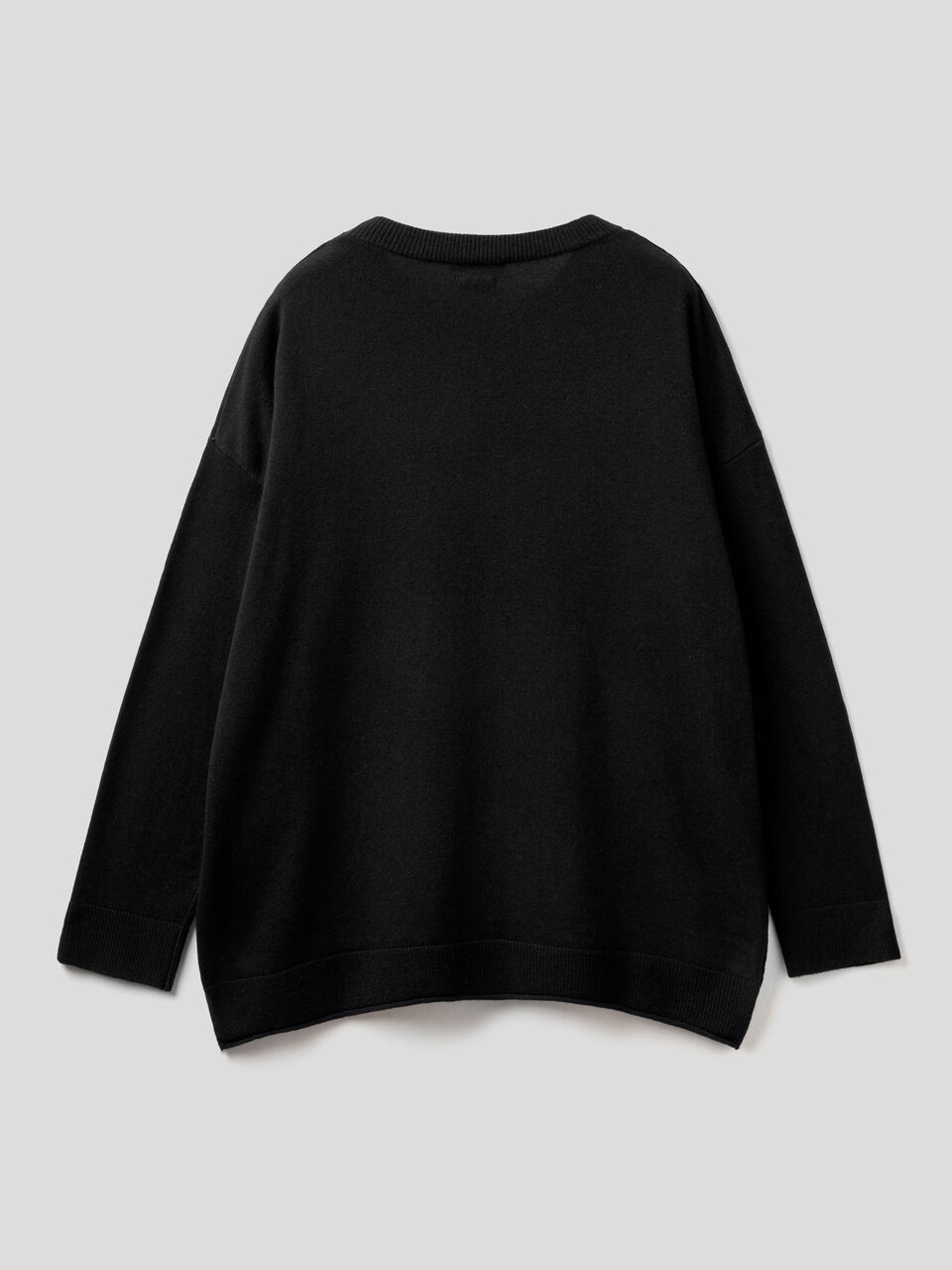 Boxy fit sweater in cashmere blend image number 2