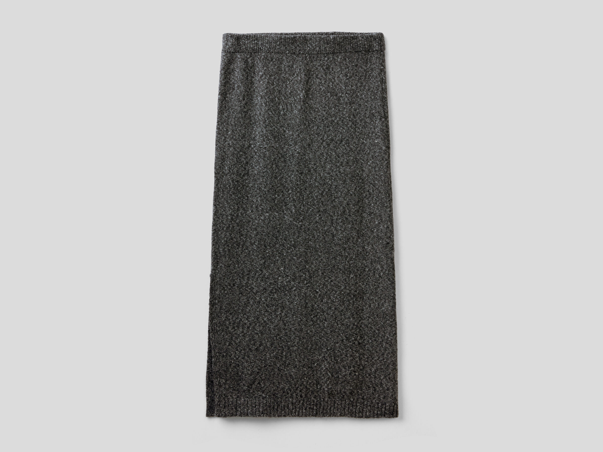 Knit midi skirt image number 4