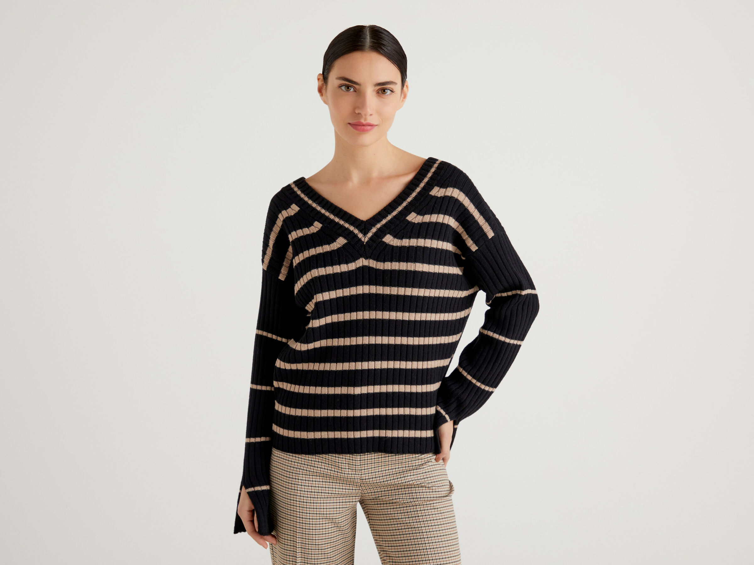 Double fit sweater image number 2