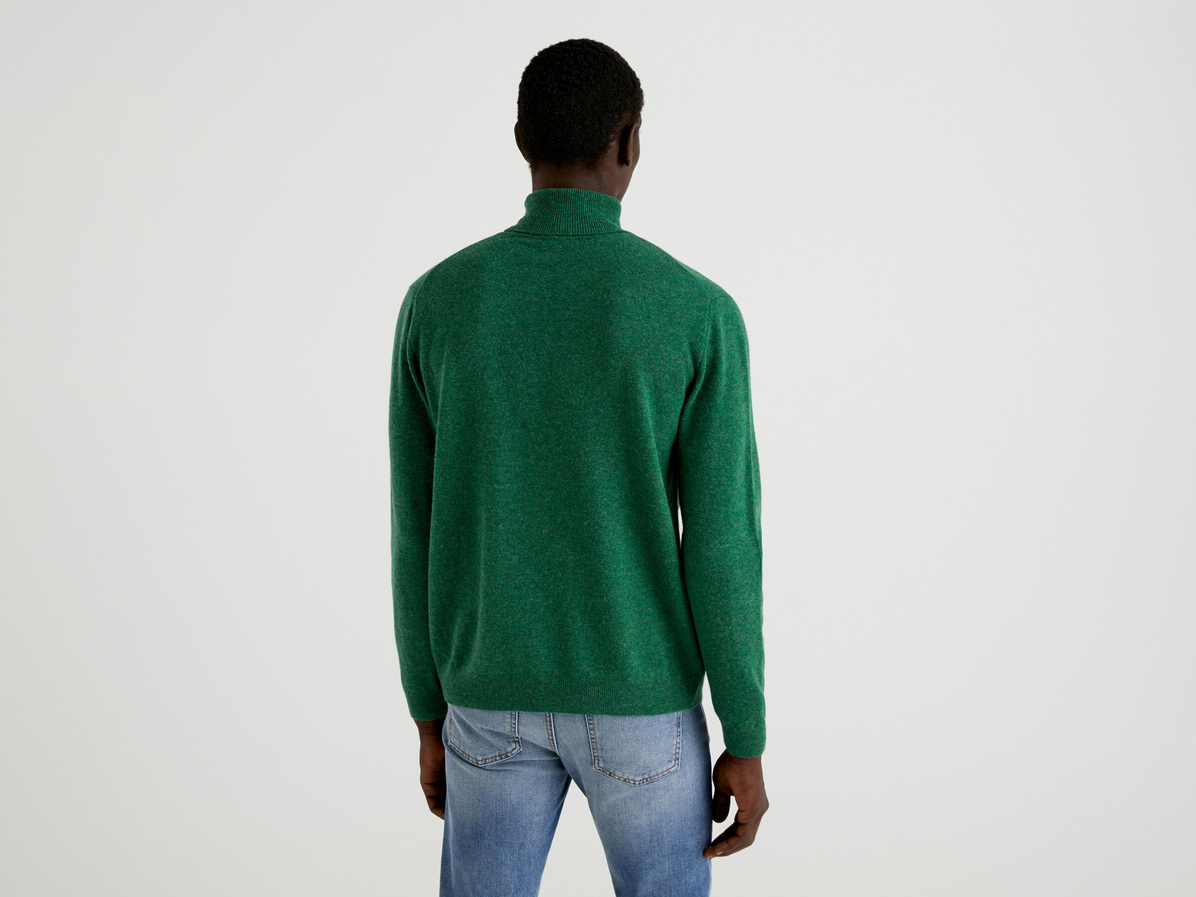 Turtleneck in pure virgin wool image number 2