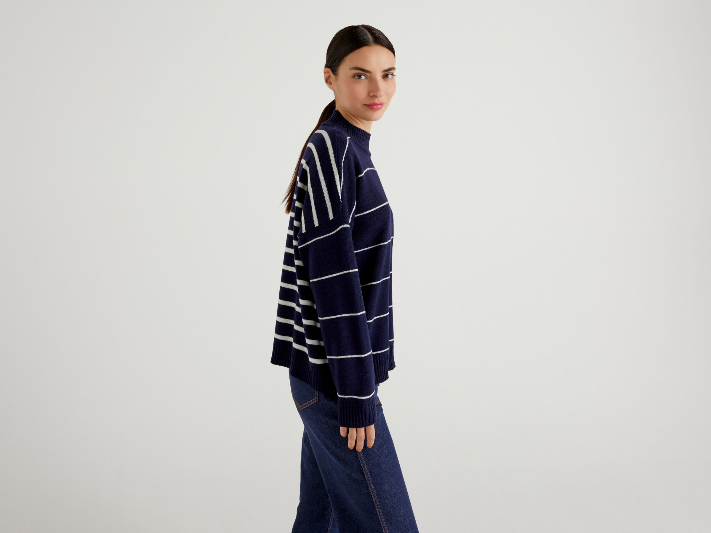 Striped turtleneck sweater image number 3