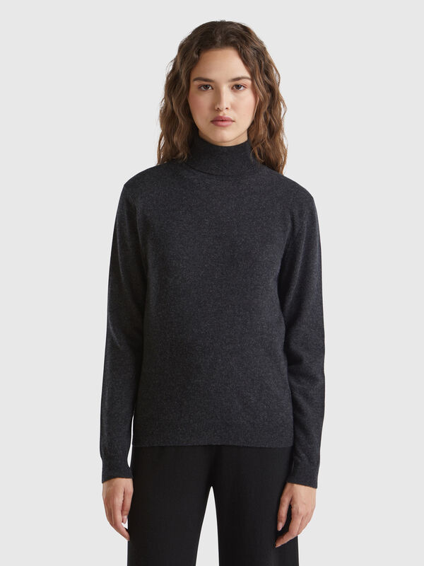 Charcoal gray turtleneck sweater in pure Merino wool Women