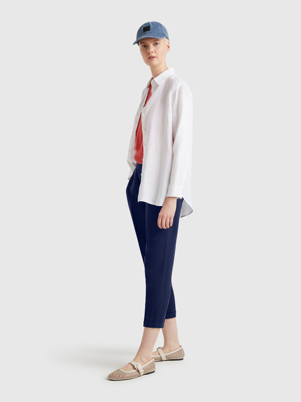 Cropped trousers in 100% linen Women