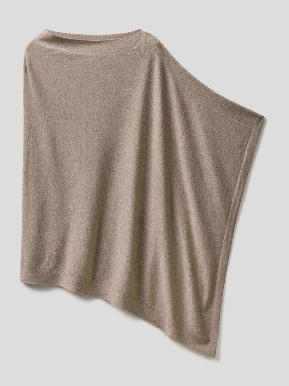 Cape in silk and cashmere blend image number 1