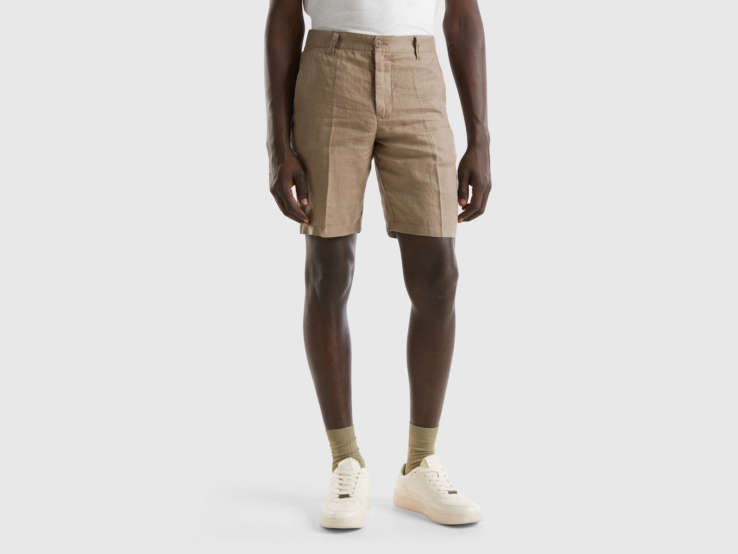 Bermudas in pure linen Dove Gray Benetton