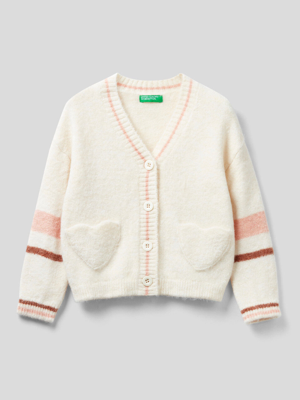 Cardigan with heart-shaped pockets