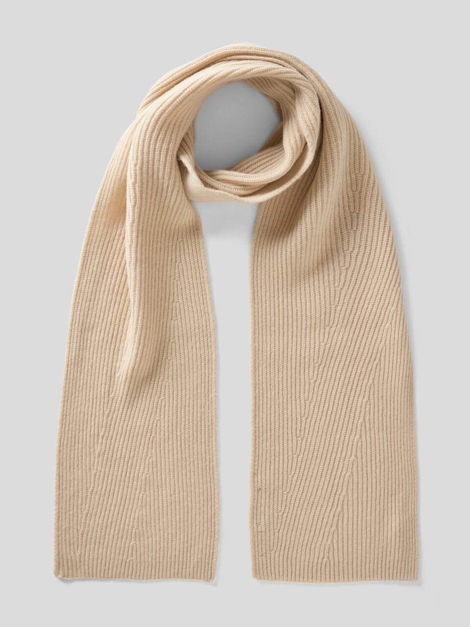 Pure virgin wool scarf image number 1