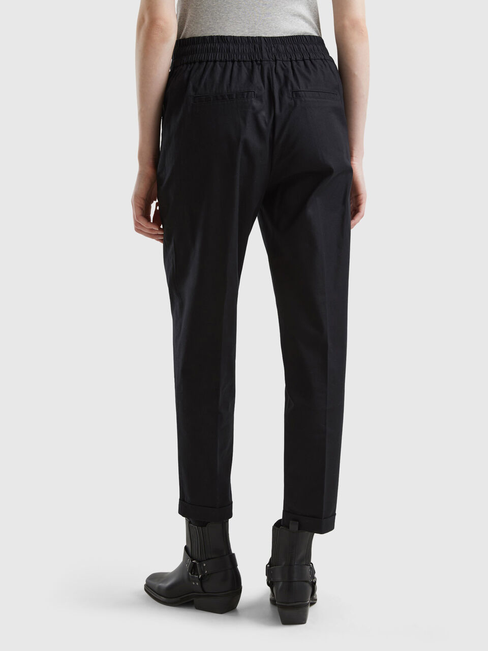 TROUSERS Women image number null