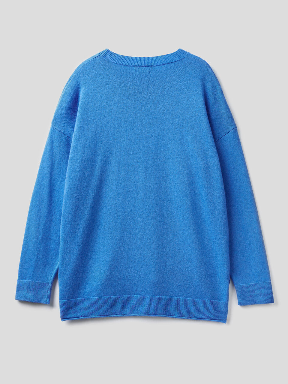 Boxy fit sweater in cashmere blend image number 2