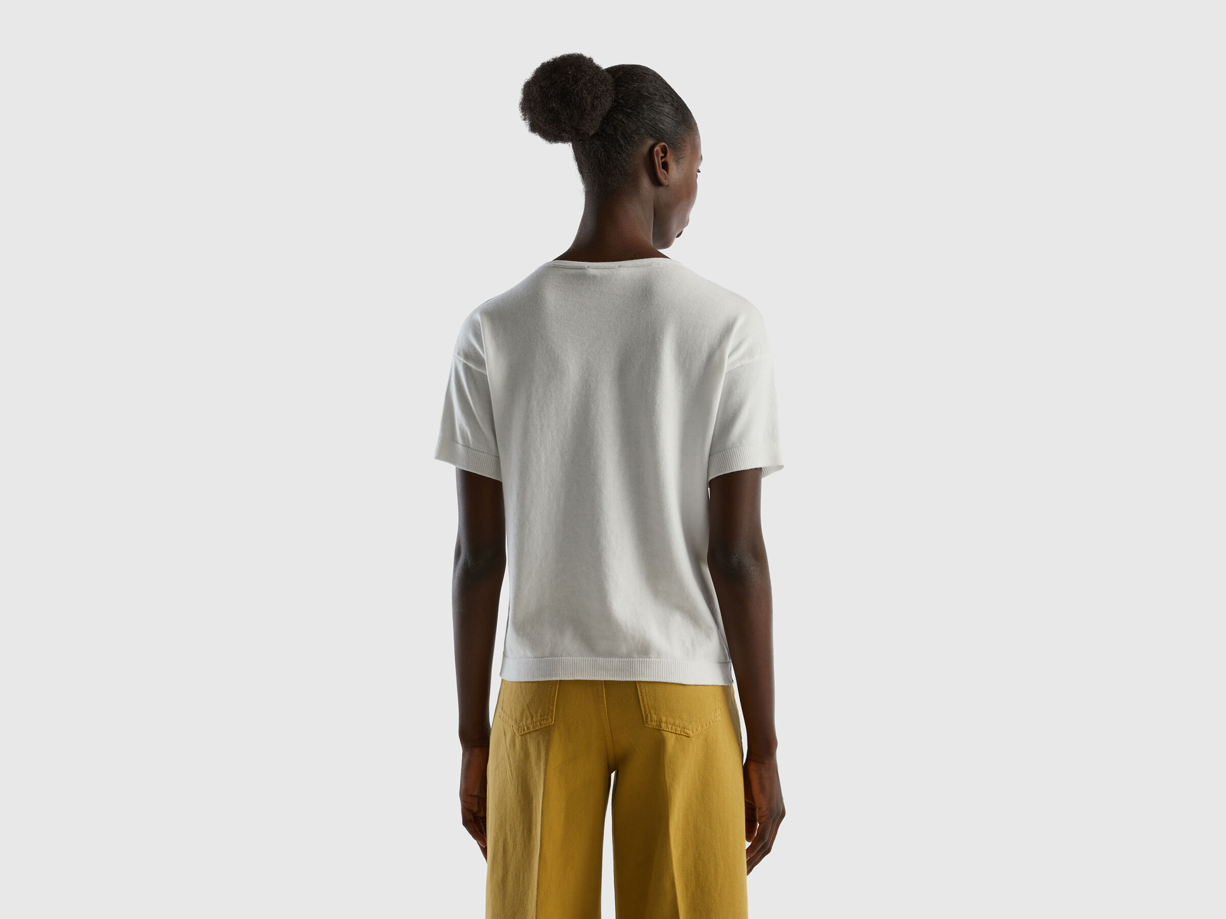 Short sleeve sweater image number 2