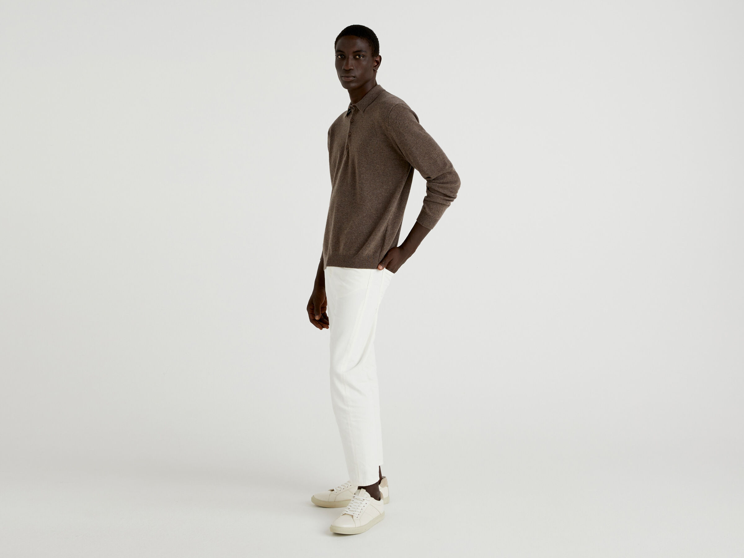 Polo in pure Merino wool image number 3