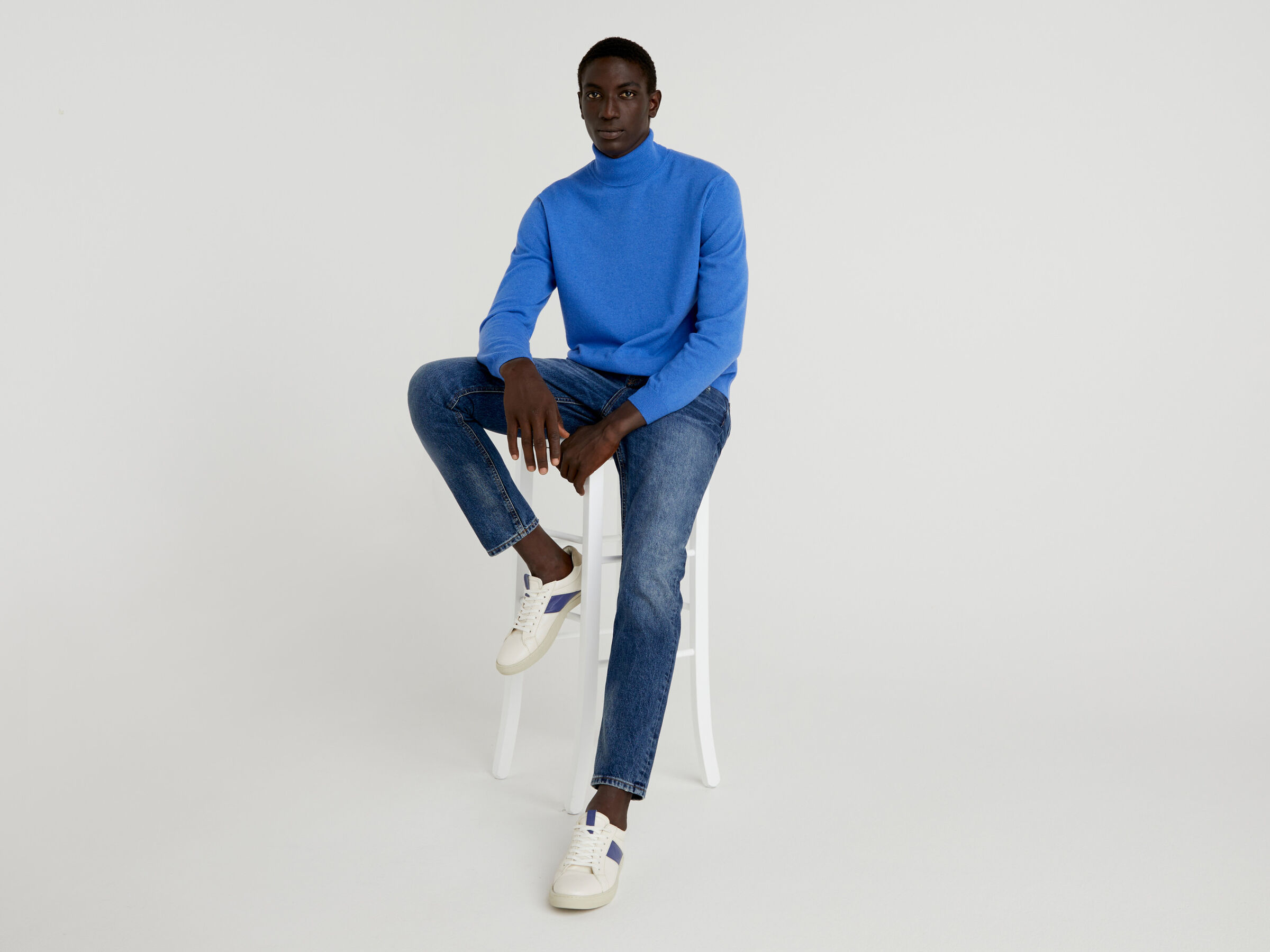 Turtleneck in pure virgin wool image number 3