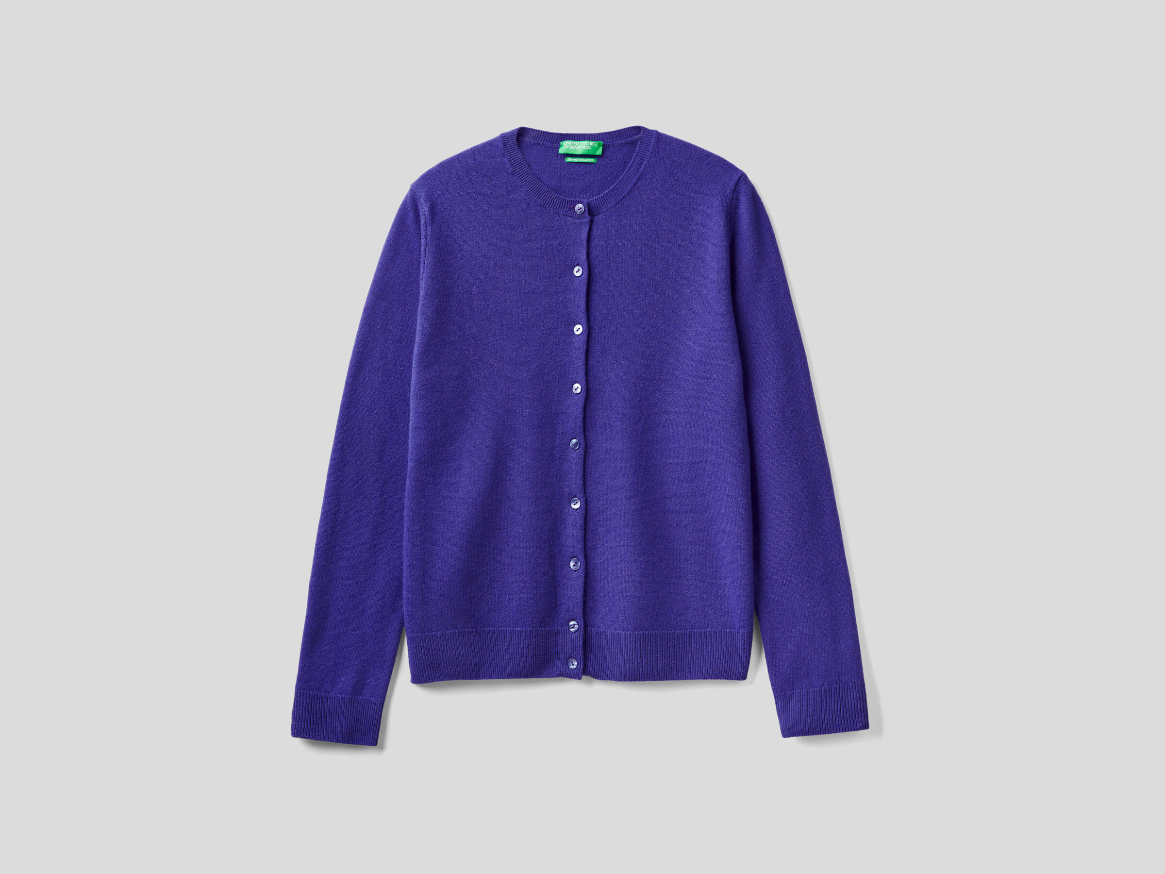 Crew neck cardigan in pure virgin wool image number 4