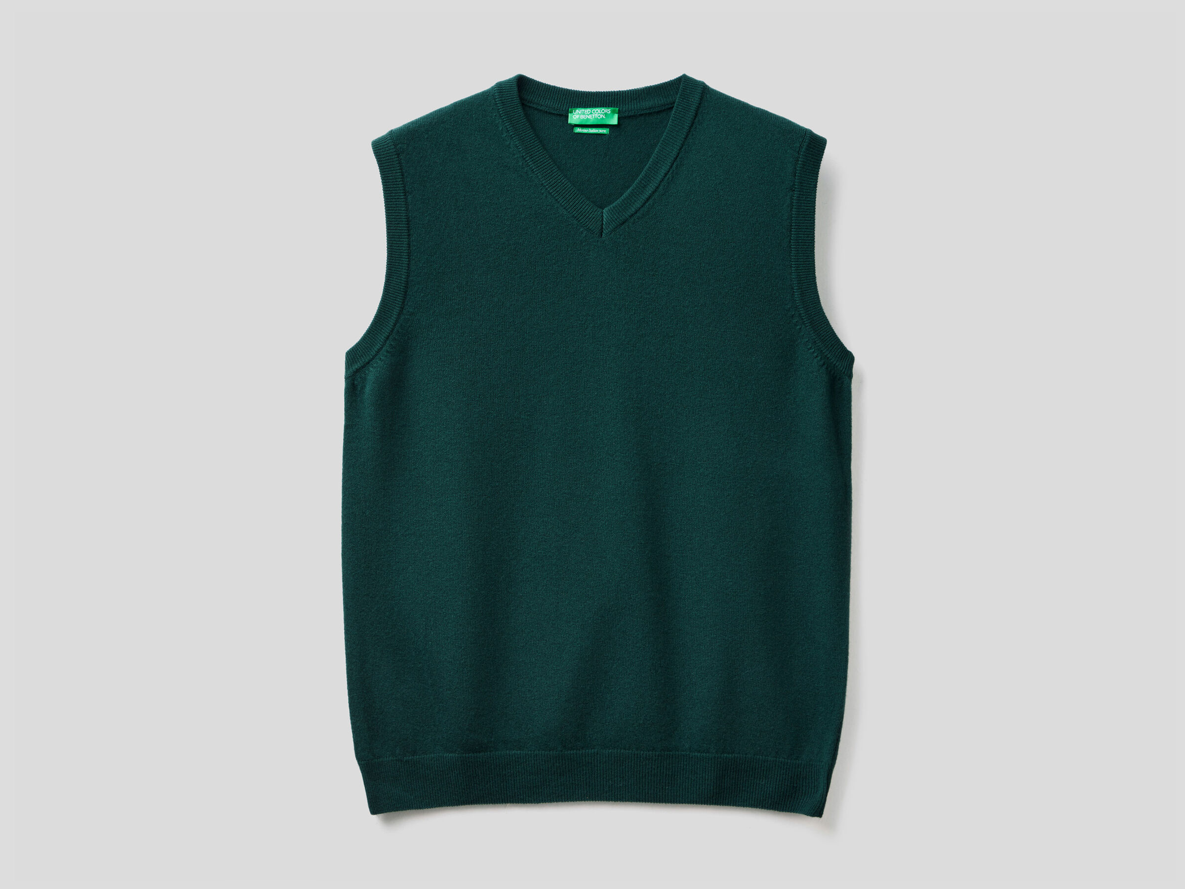 Vest in pure Merino wool image number 4