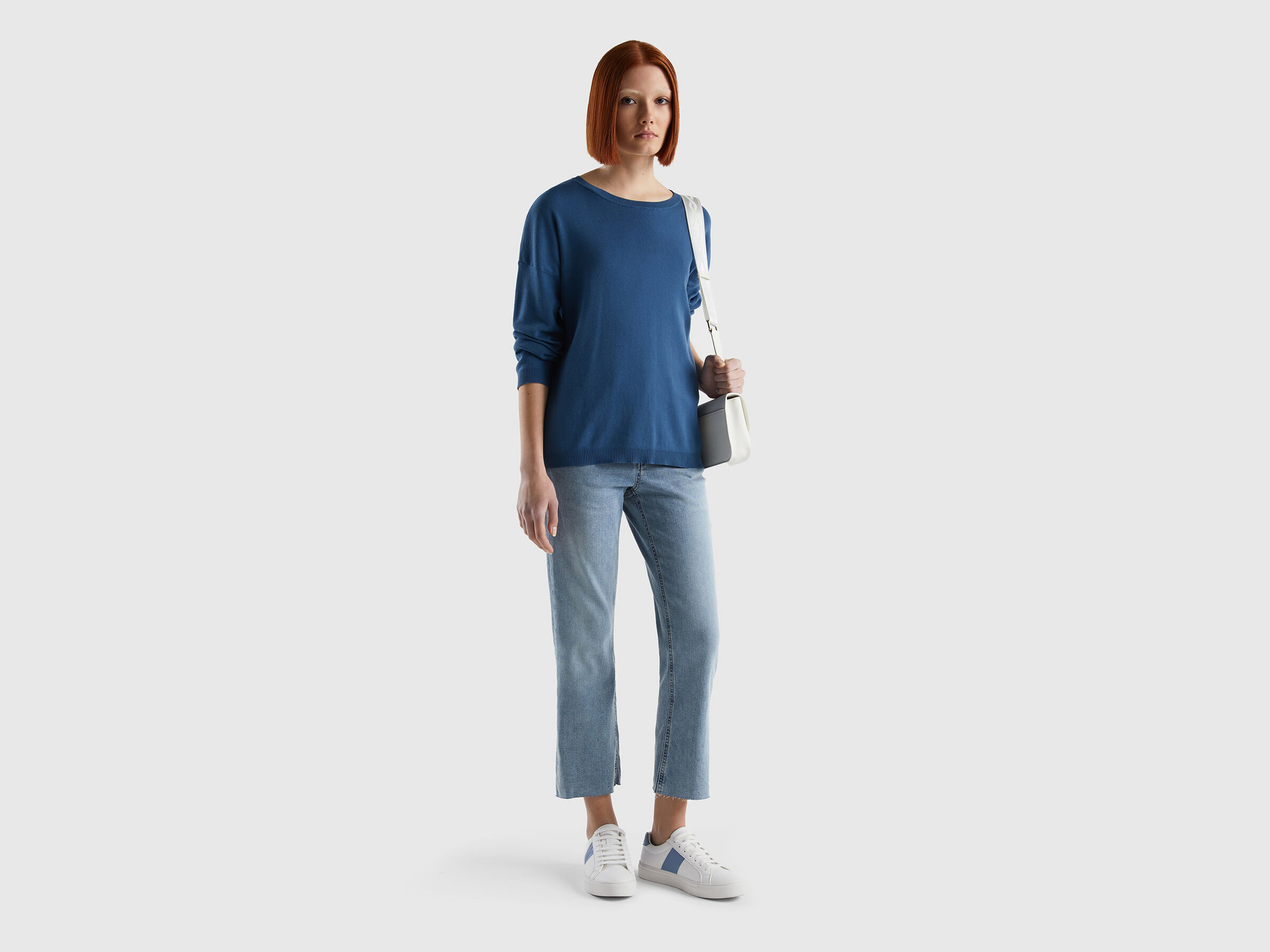 Cotton sweater with round neck image number 3