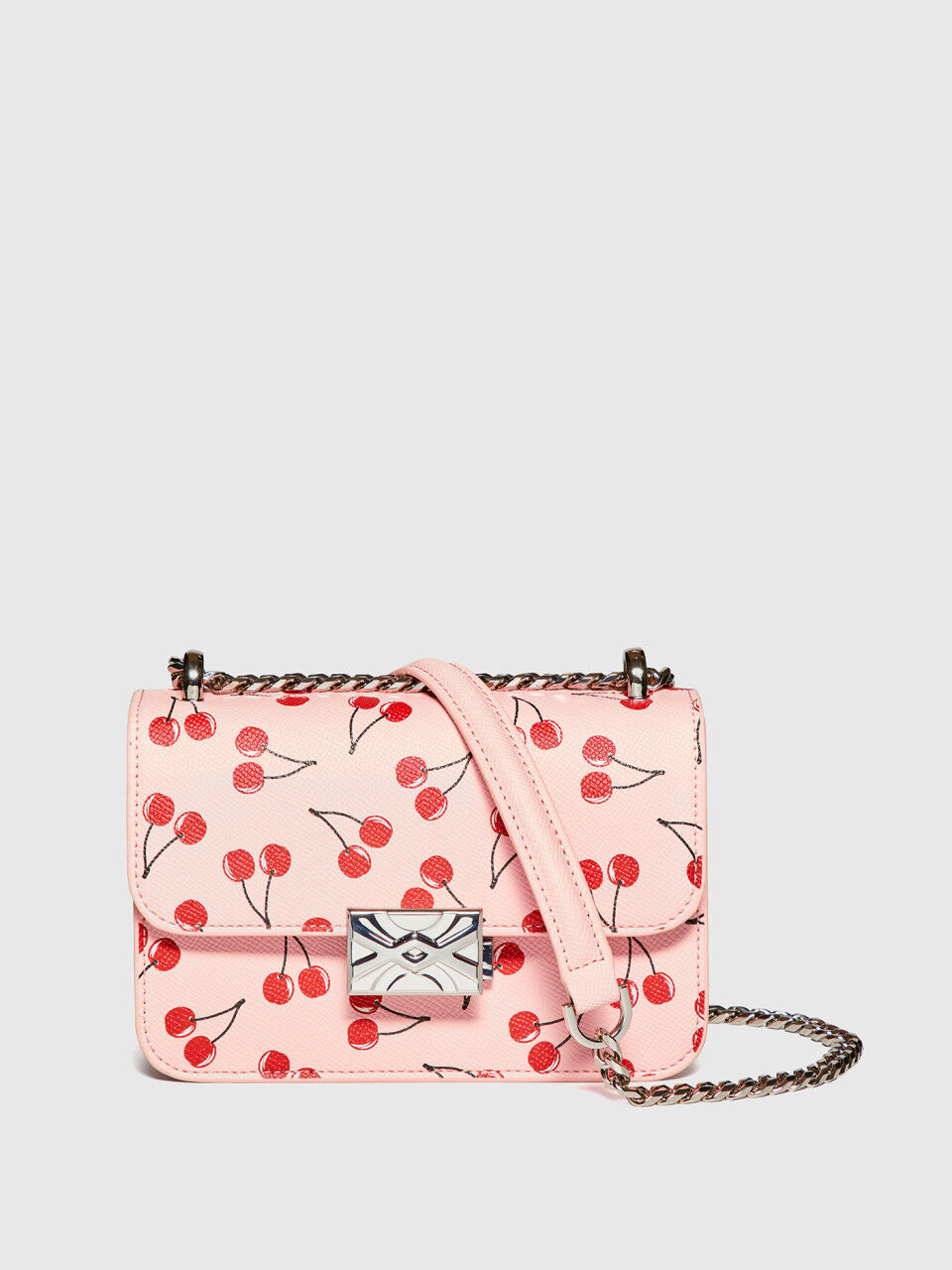 Axis bank stylish benetton bag outlet