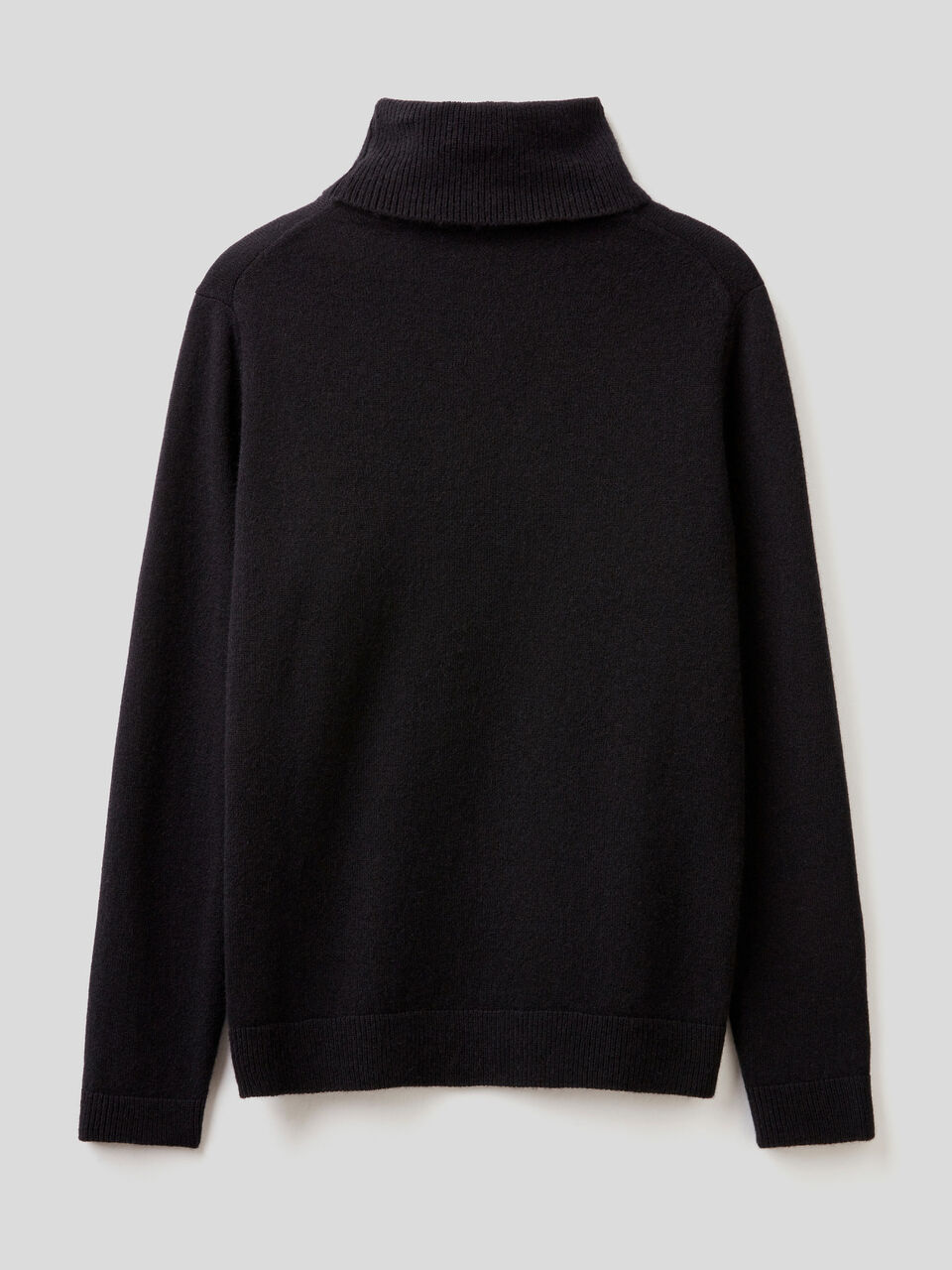 Pure cashmere turtleneck image number 2