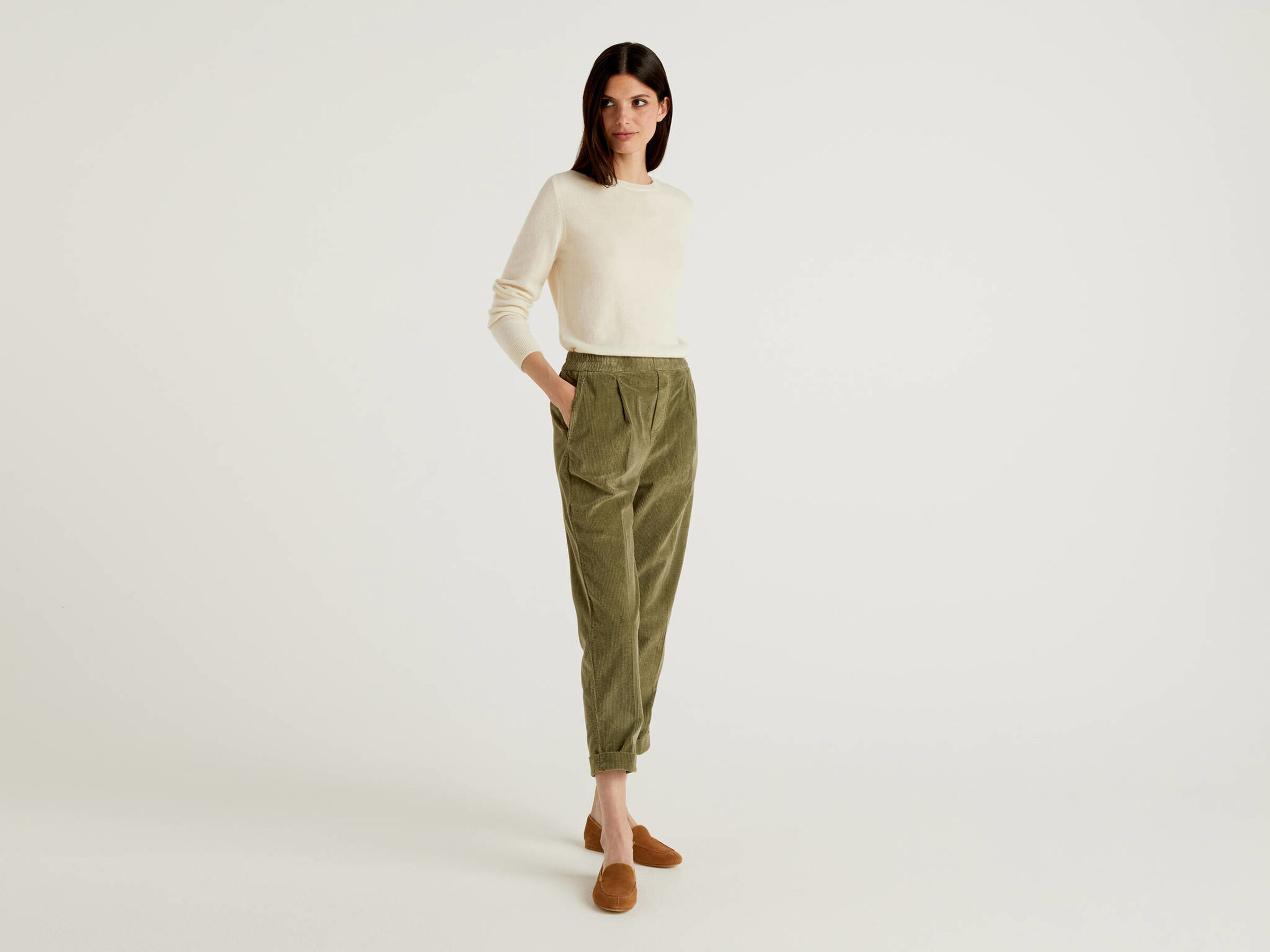Crew neck sweater in pure cashmere image number 3