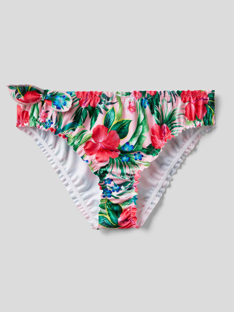 Patterned swim bottoms with bows