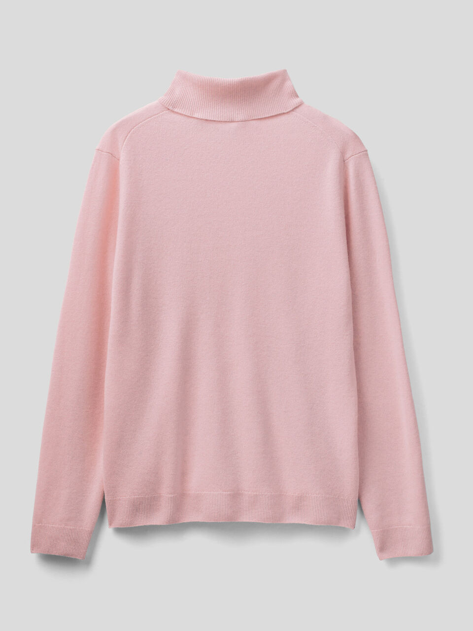 Turtleneck in pure virgin wool image number 2