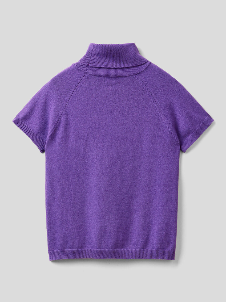 Short sleeve turtleneck image number 2