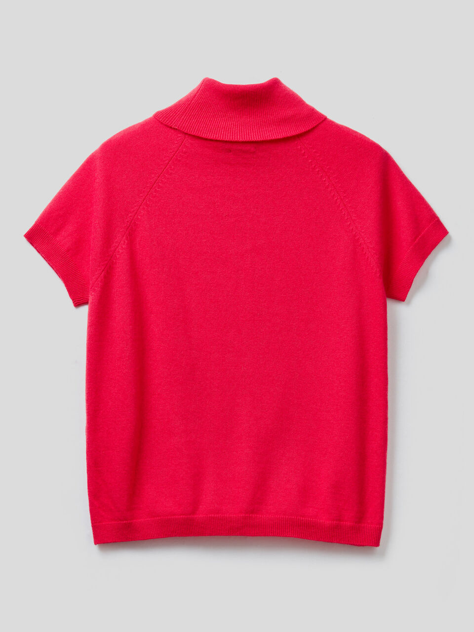 Short sleeve turtleneck image number 2