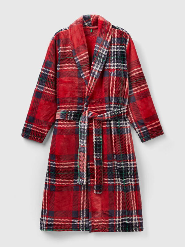 Tartan robe