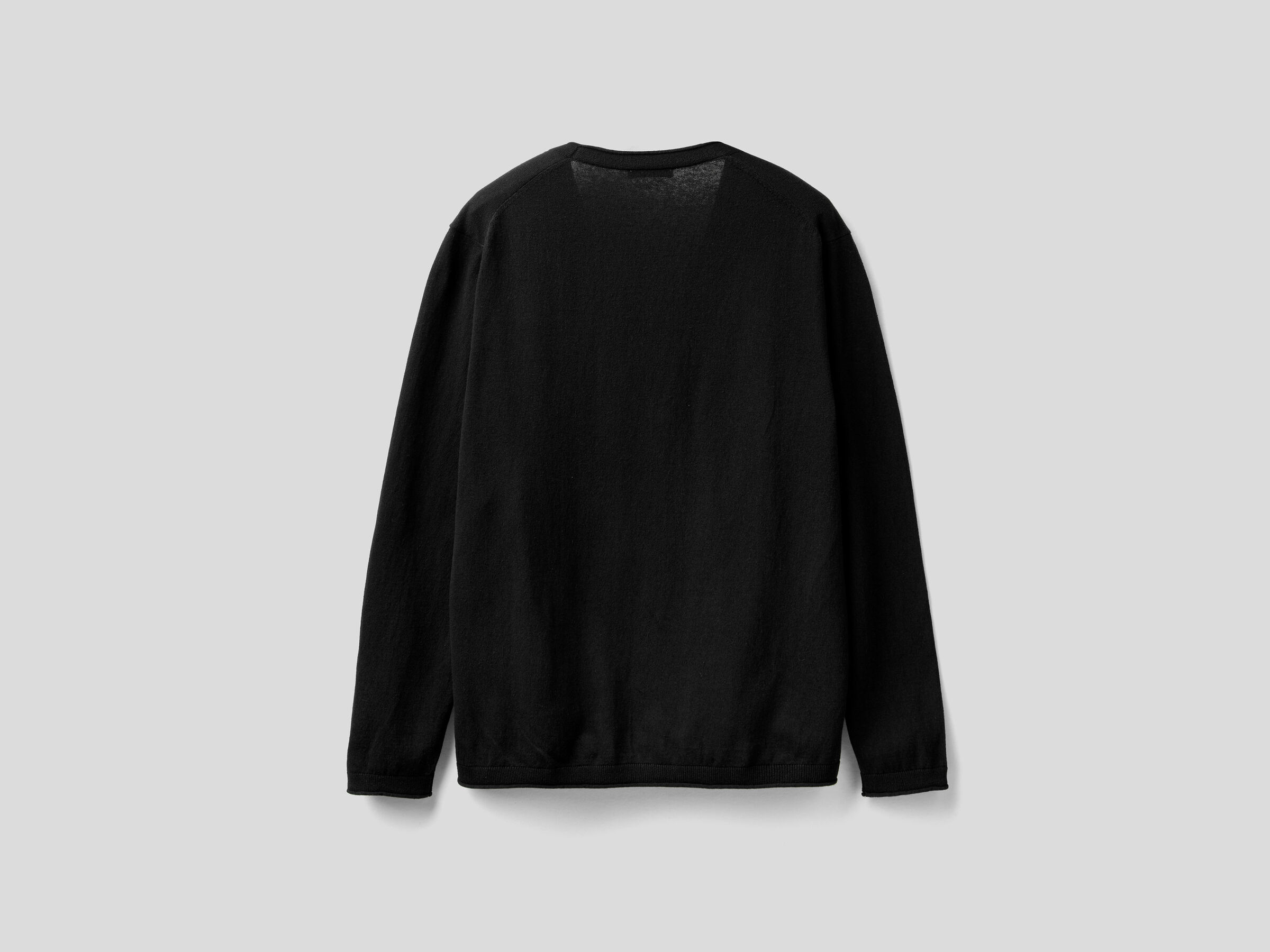 Cotton cardigan with V-neck image number 5