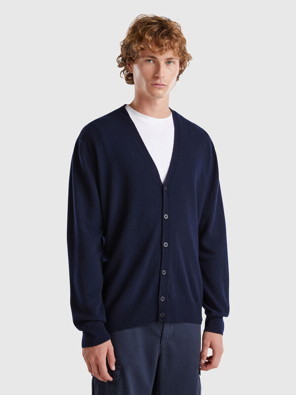 Midnight blue V-neck cardigan in pure Merino wool Men